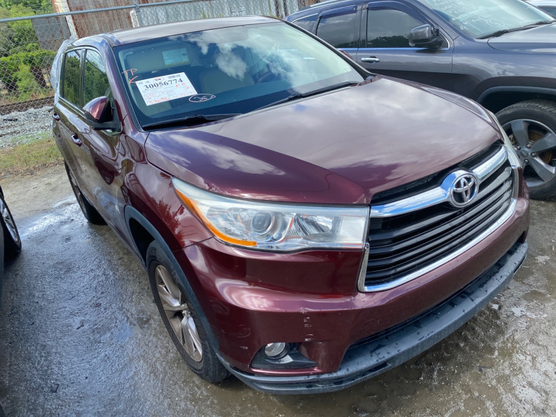 Toyota Highlander Le 2014 Red 3.5L