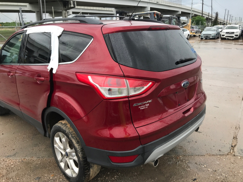 Ford Escape Se 2013 Red 1.6L