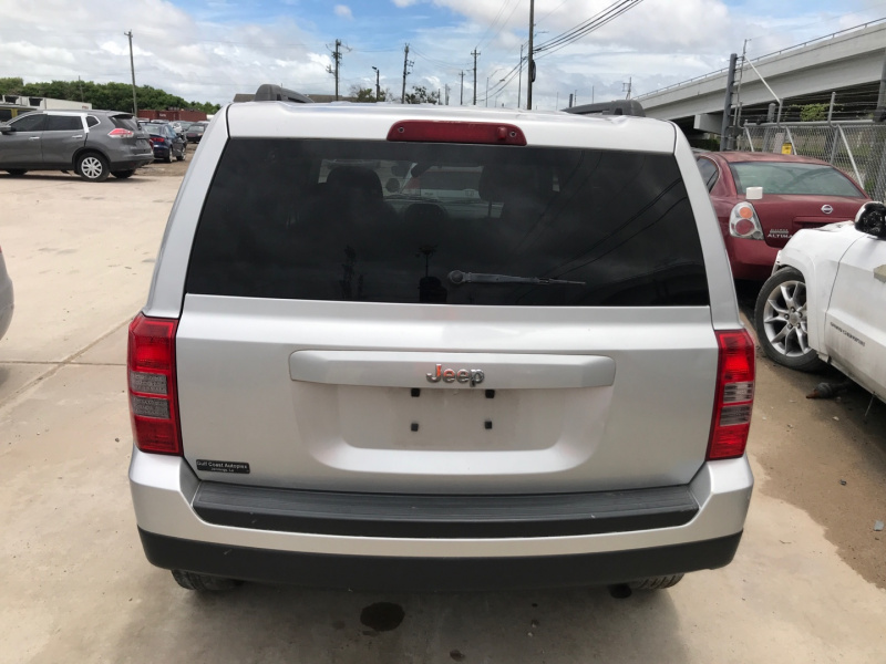 Jeep Patriot Sport 2013 Silver 2.0L