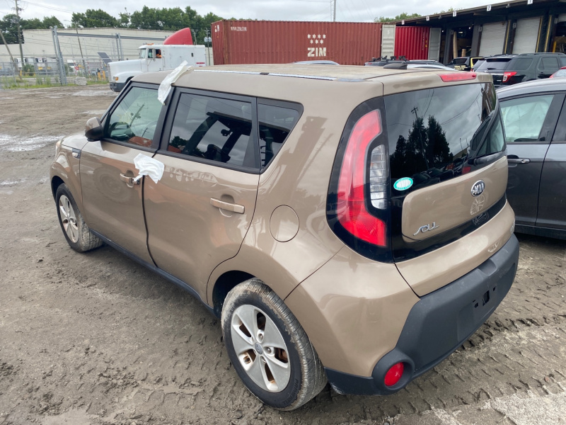 Kia Soul 2014 Tan 1.6L 4