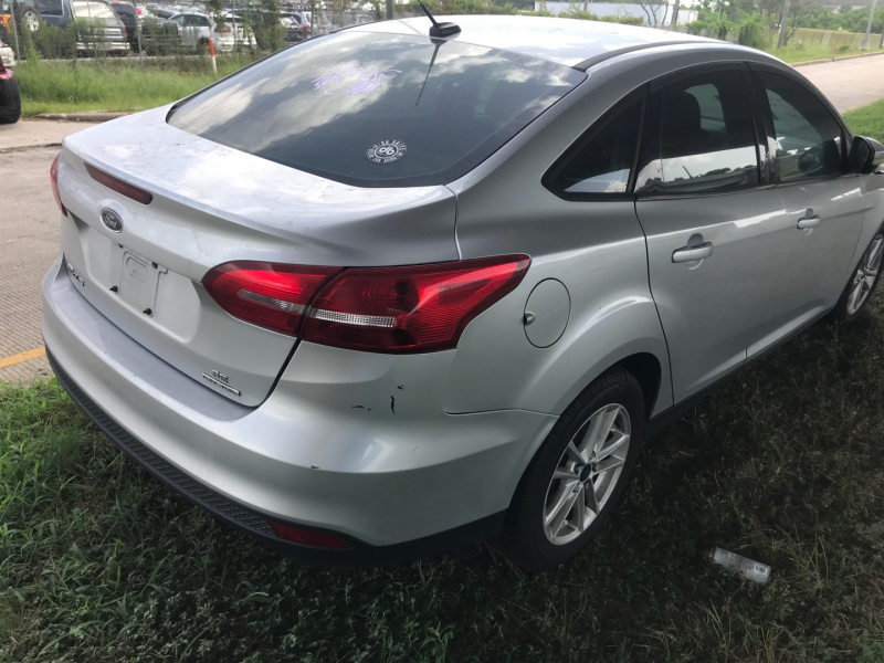 Ford Focus Se 2016 Gray 2.0L