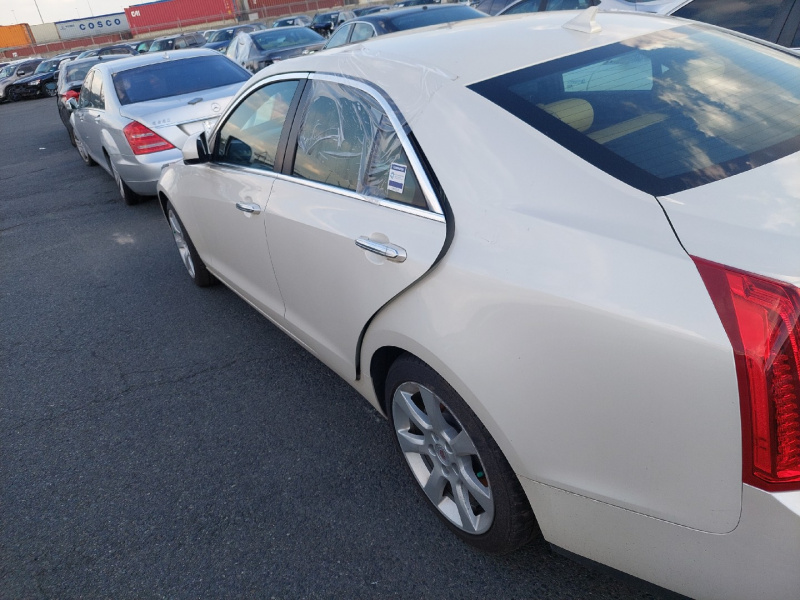 Cadillac Ats 2013 White 2.5L