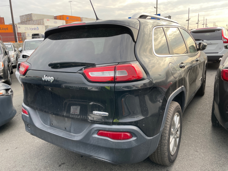 Jeep Cherokee Latitude 2014 Black 2.4L 4