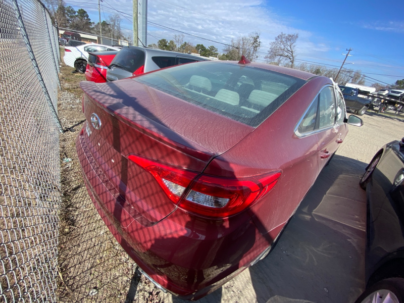  Hyundai Sonata 2.4L Se 2015 Red 2.4L