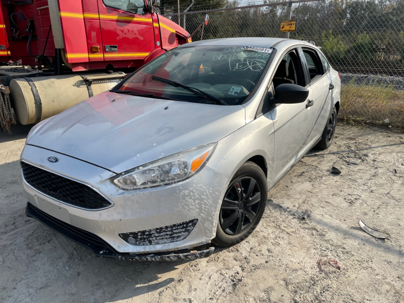 Ford Focus S 2018 Silver 2.0L 4 