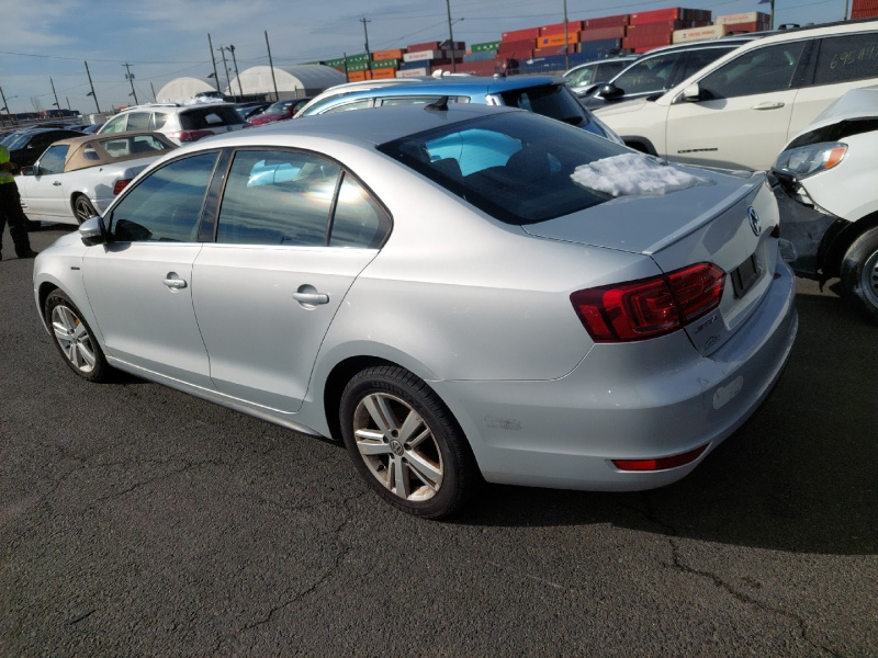 Volkswagen Jetta Sedan Hybrid Sel 2013 Silver 1.4L