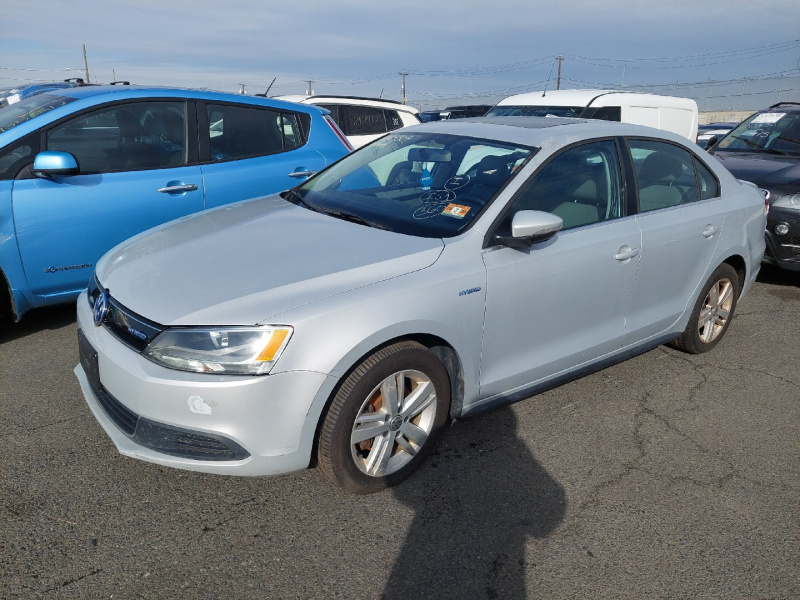 Volkswagen Jetta Sedan Hybrid Sel 2013 Silver 1.4L