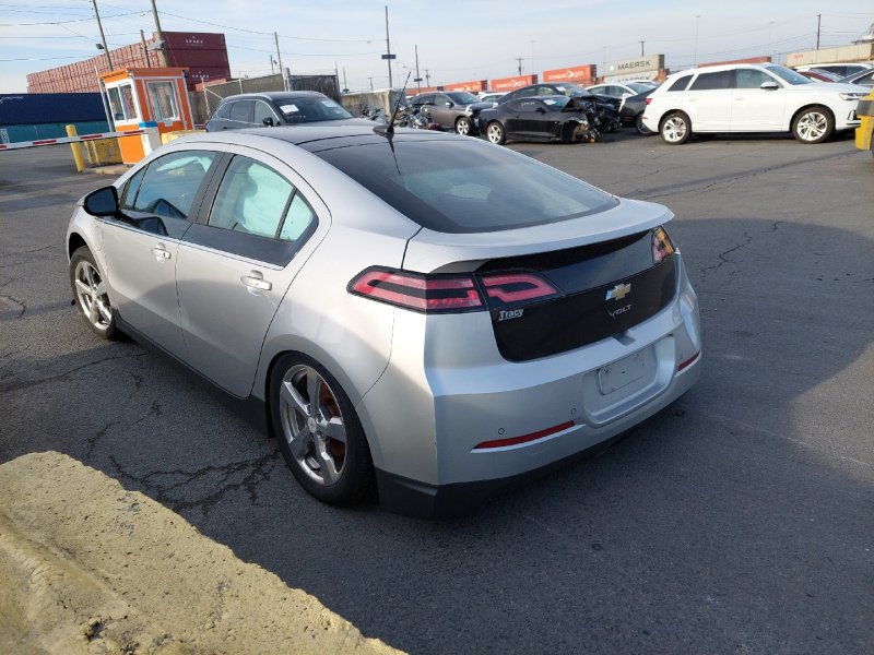 Chevrolet Volt 2012 Silver RANGE