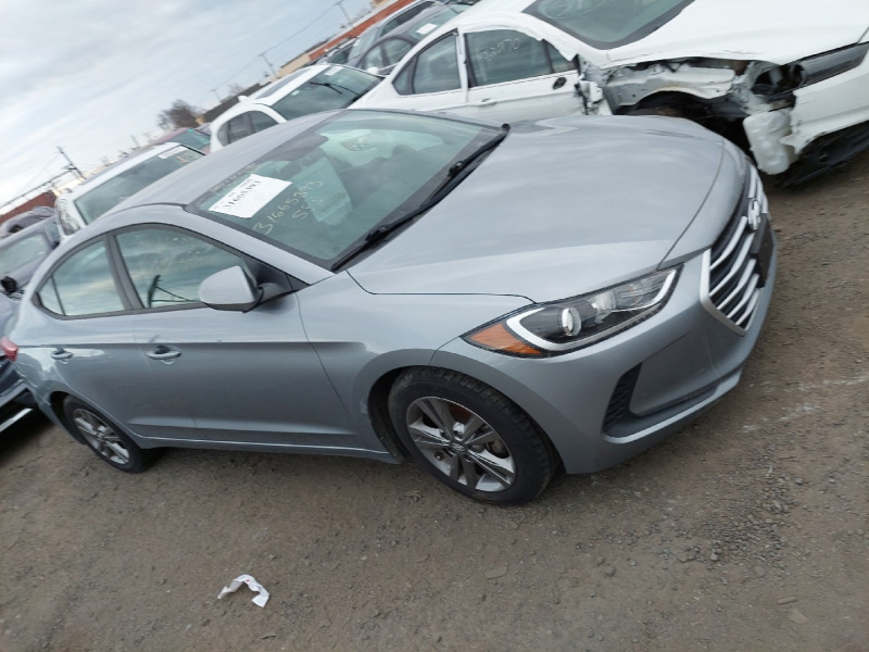 Hyundai Elantra Se 2017 Silver 2.0L