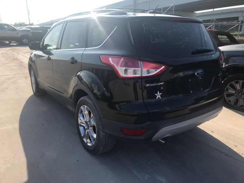 Ford Escape Se 2015 Black 1.6L