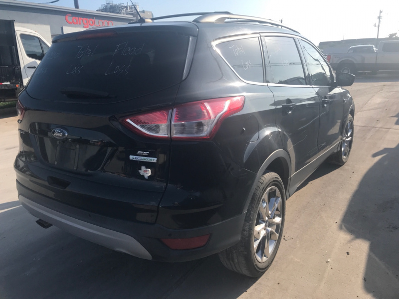 Ford Escape Se 2015 Black 1.6L