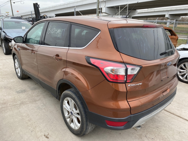 Ford Escape SE 2017 Orange 1.5L 