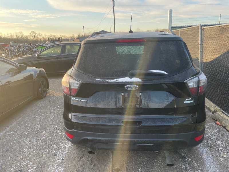 Ford Escape Se 2017 Black 1.5L