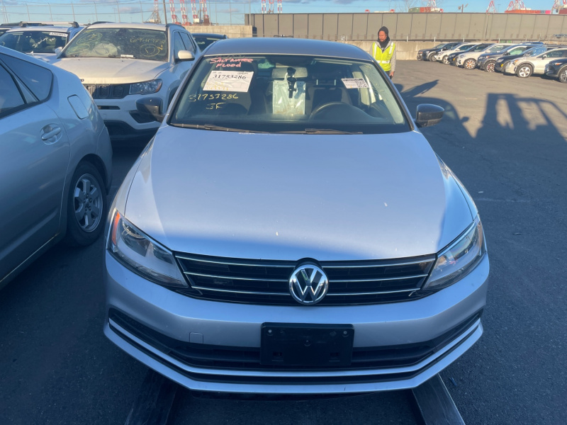 Volkswagen Jetta Sedan 1.8T Se 2015 Silver 1.8L