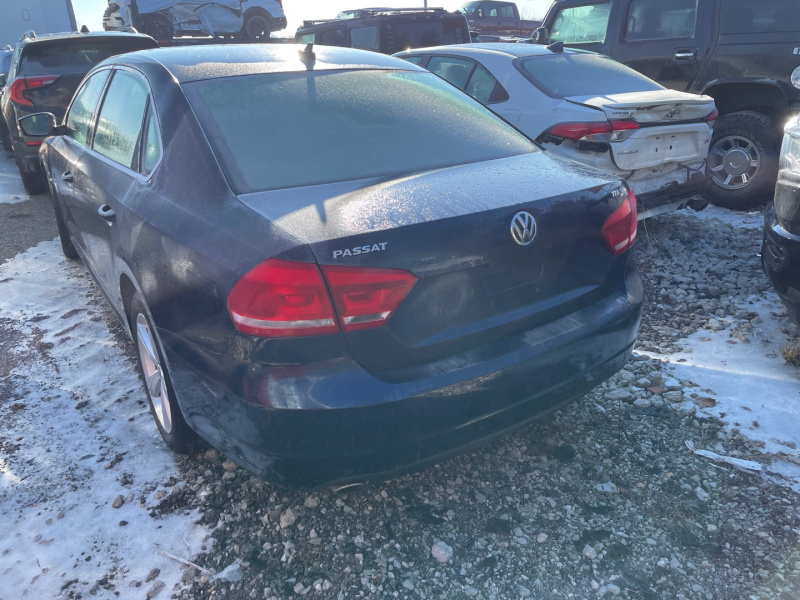 Volkswagen Passat Tdi Se 2013 Blue 2.0L