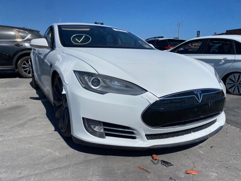 Tesla Model S 2012 P85 White