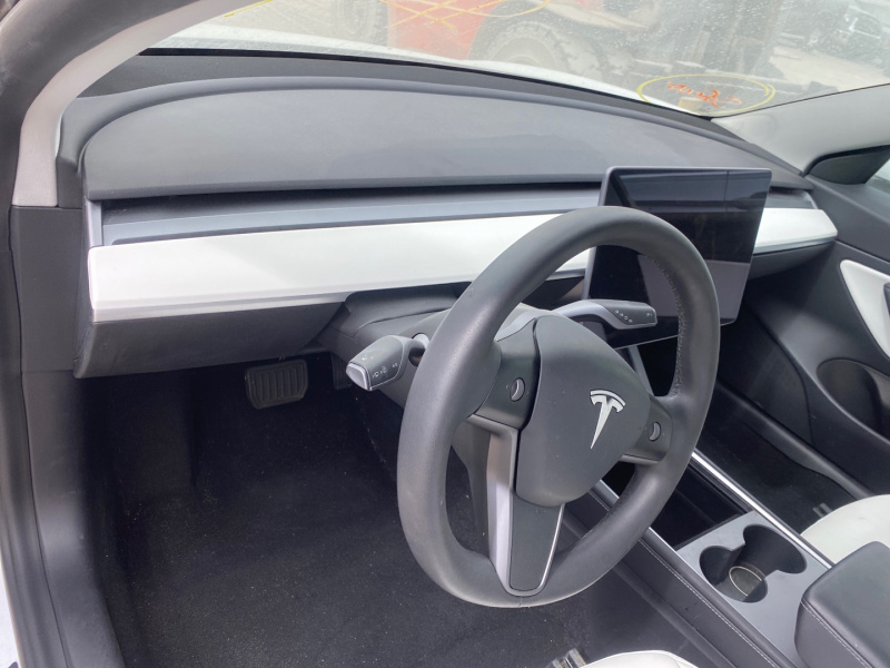 Tesla Model 3 2021 White RWD