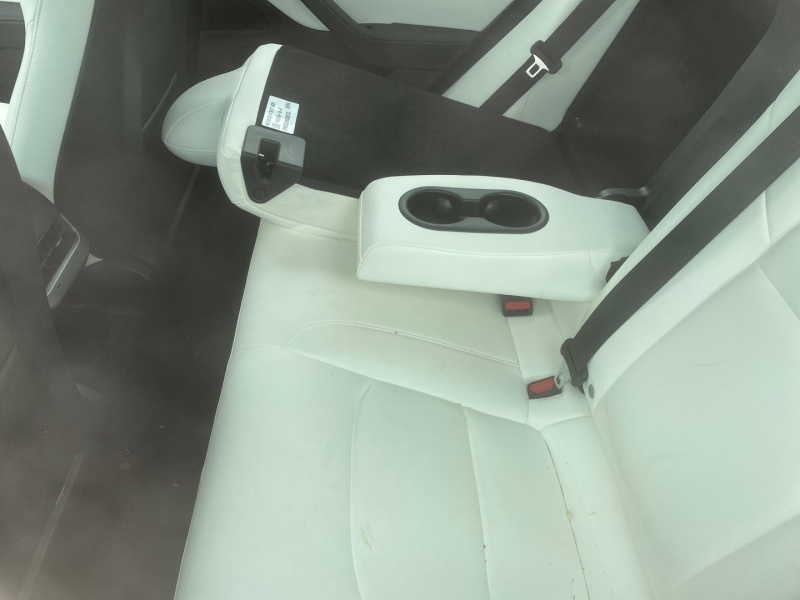 Tesla Model 3 2021 White RWD