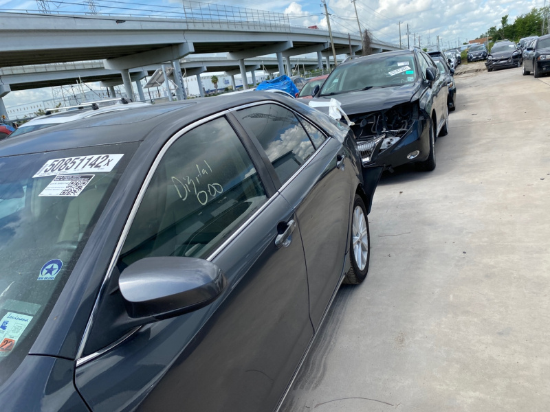 Toyota Camry Hybrid 2012 Gray 2.5L