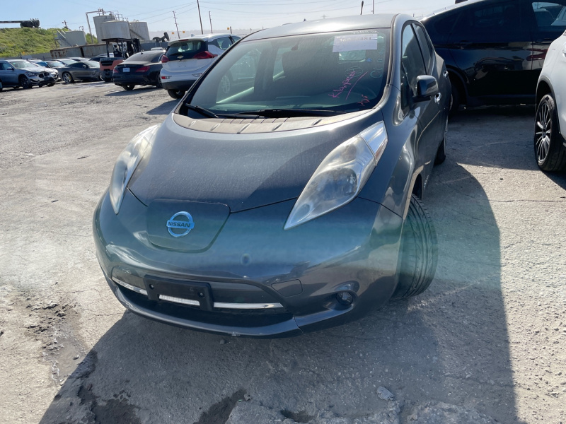 Nissan Leaf S 2013 Gray