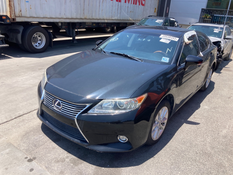 Lexus Es 300H 2015 Black 2.5L