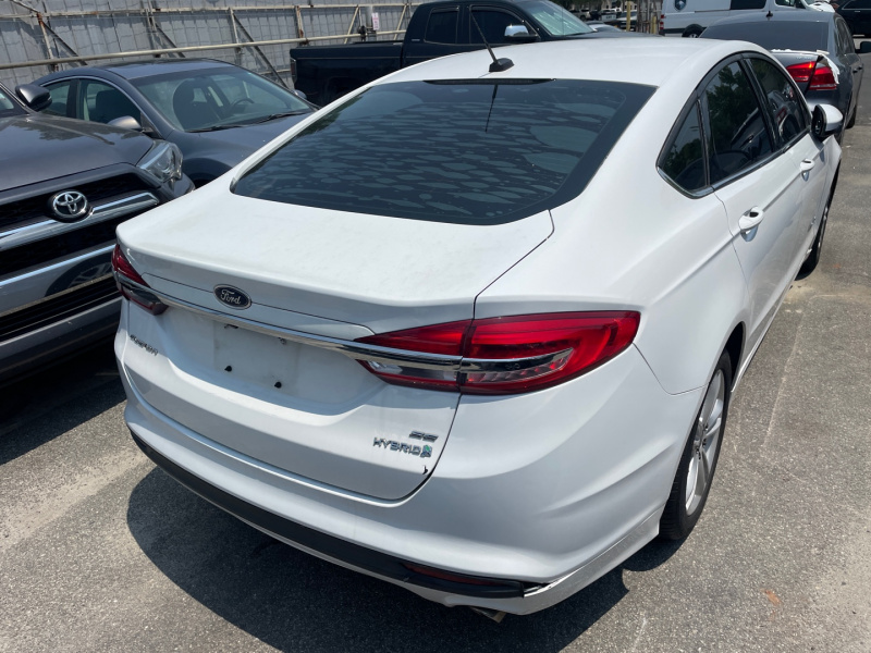 Ford Fusion Hybrid Se 2018 White 2.0L