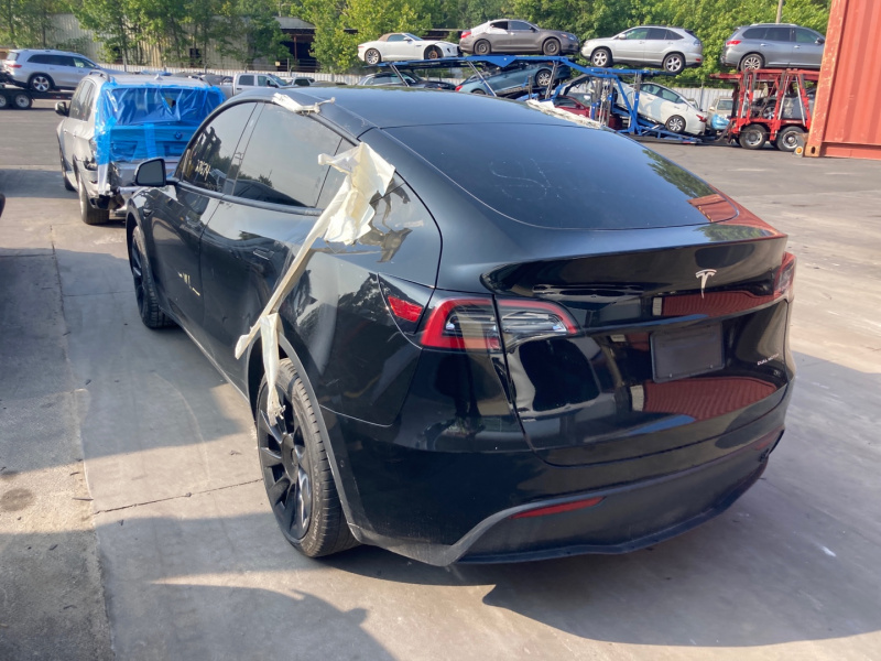 Tesla Model Y 2021 Black