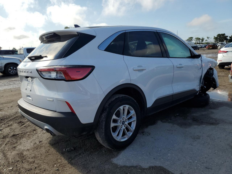 Ford Escape Se 2020 White 1.5L