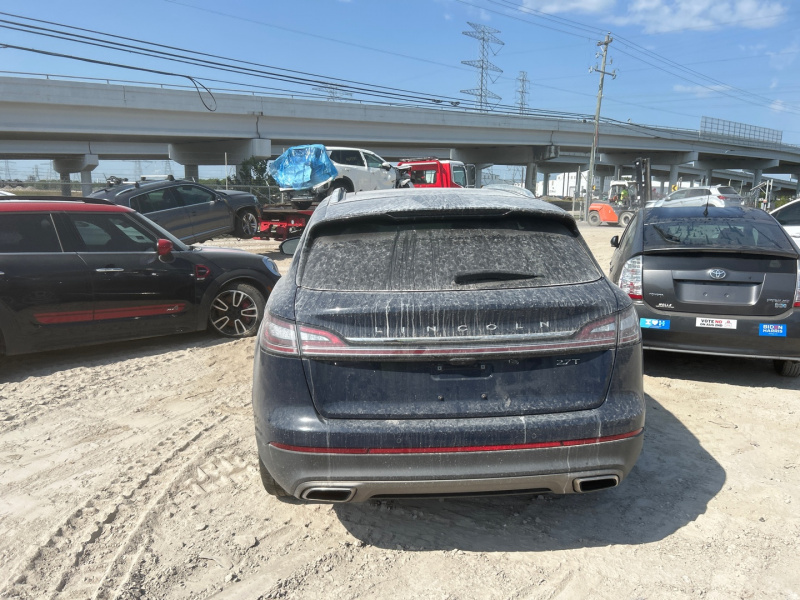 Lincoln Nautilus Reserve 2019 Blue 2.7L