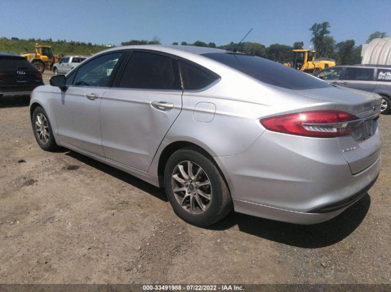 Ford Fusion S 2017 Silver 2.5L