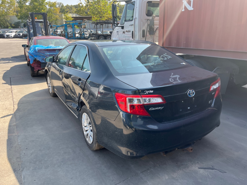 Toyota Camry Hybrid Le/Xle/Se Limited Edition 2014 Blue 2.5L