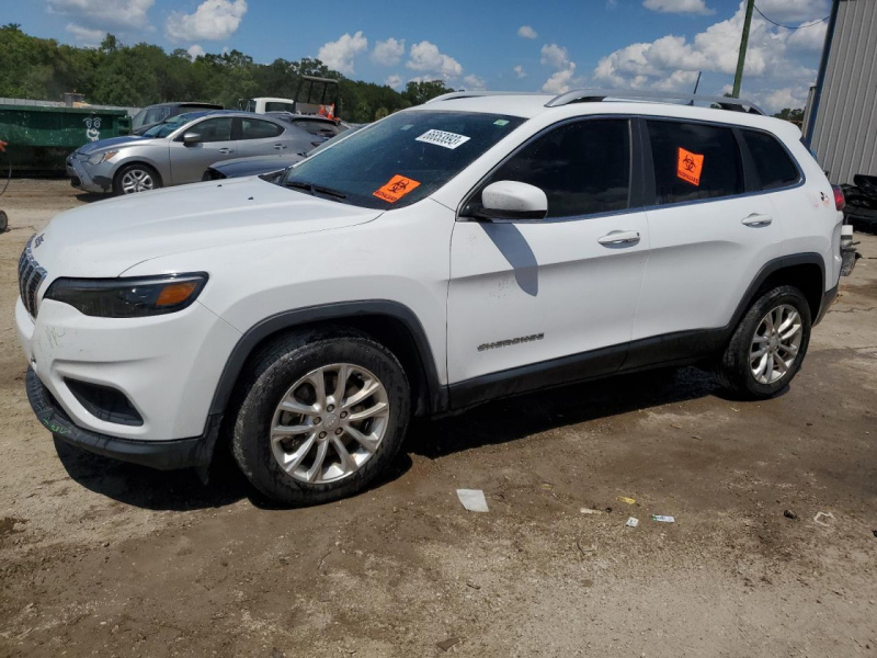 Jeep Cherokee Latitude 2019 White 2.4L