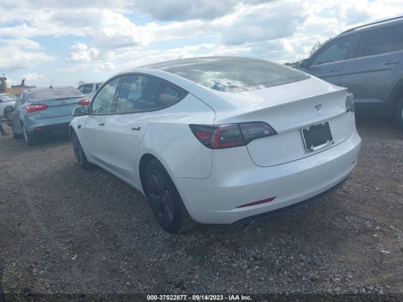 Tesla Model 3 Standard Range Plus 2021 White