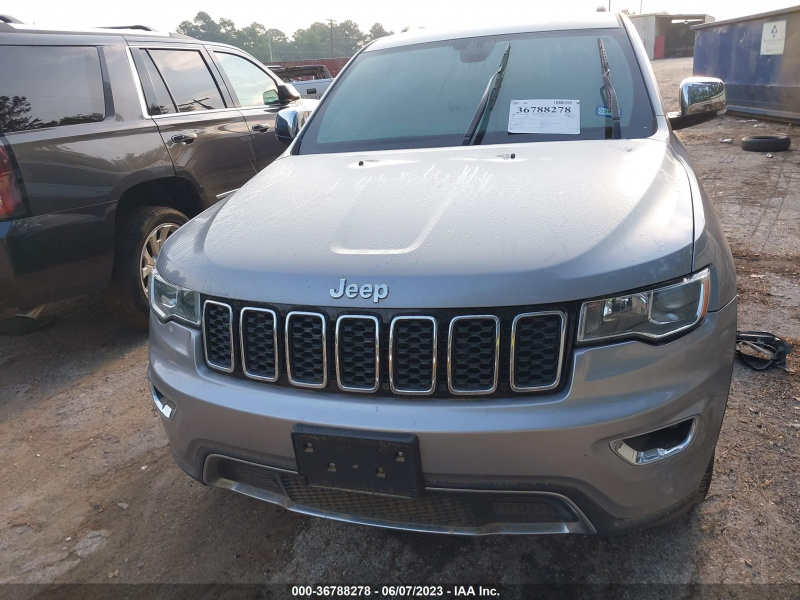 Jeep Grand Cherokee Limited 4X2 2017 Silver 3.6L