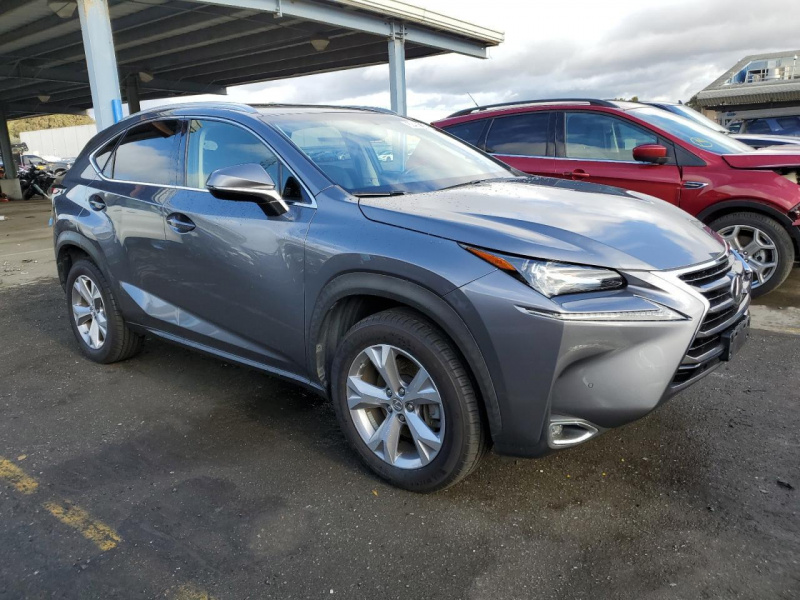 Lexus Nx 200T Base 2017 Gray 2.0L