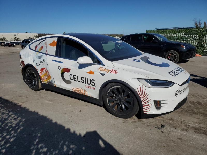 Tesla Model X 2016