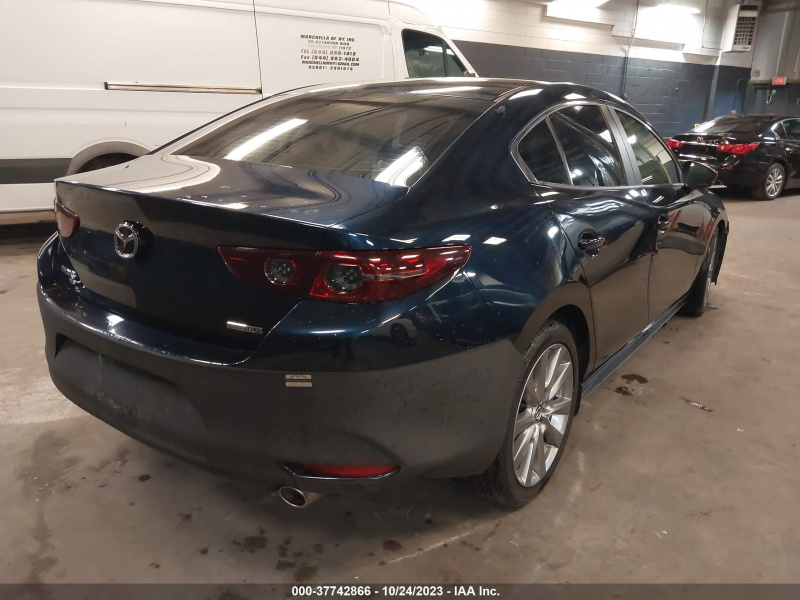 Mazda 3 Sedan Select Package 2020 Black 2.5L