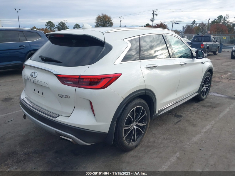 Infiniti Qx50 Luxe 2019 White 2L