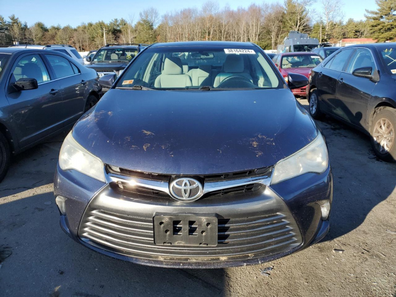 Toyota Camry Le 2015 Blue 2.5L
