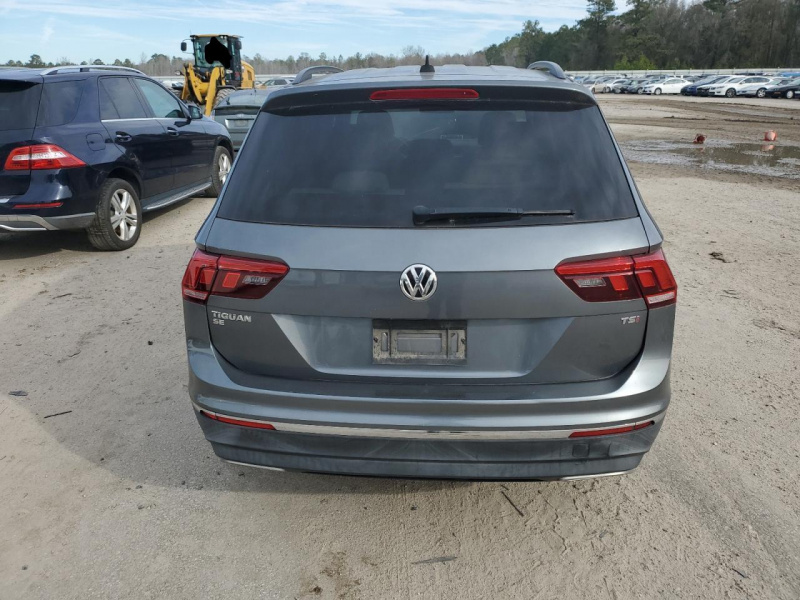 Volkswagen Tiguan Se 2018 Gray 2.0L 