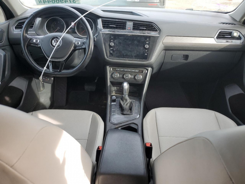 Volkswagen Tiguan Se 2018 Gray 2.0L 