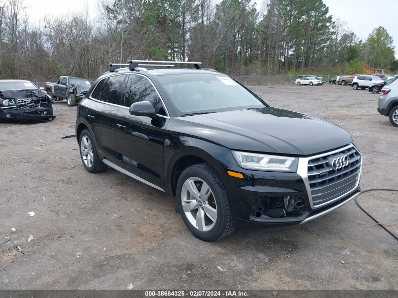 Audi Q5 2.0T Premium/2.0T Tech Premium 2018 Black 2.0L