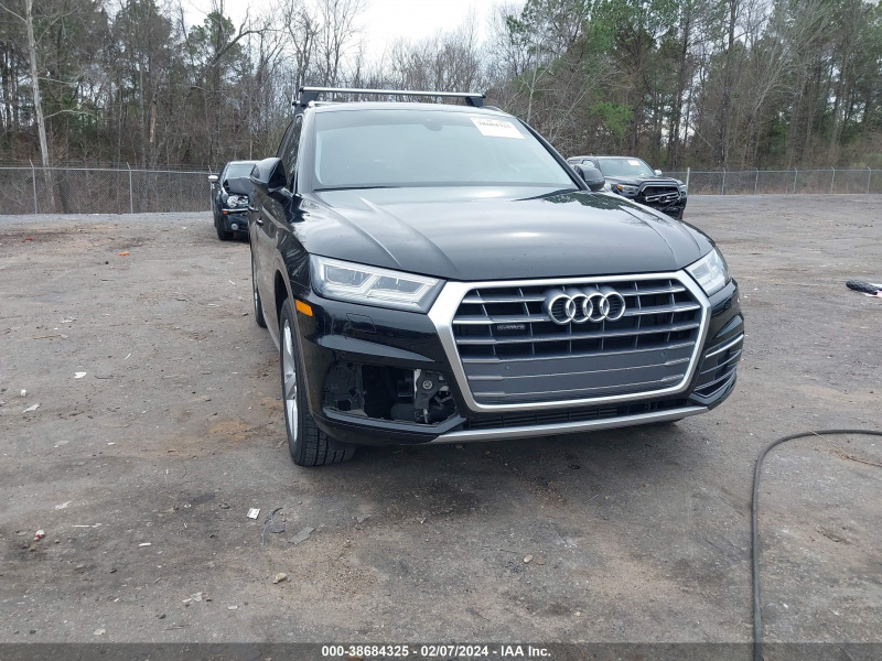 Audi Q5 2.0T Premium/2.0T Tech Premium 2018 Black 2.0L