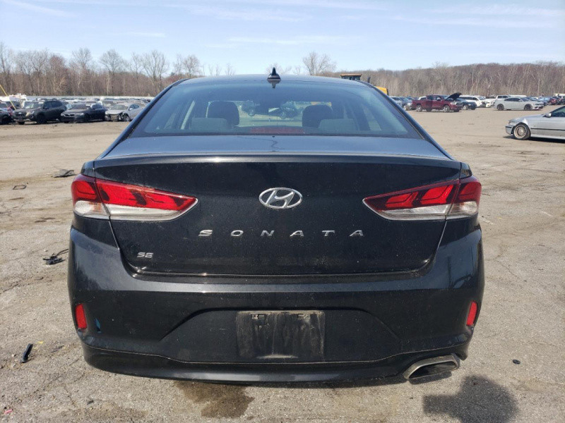 Hyundai Sonata Se 2018 Black 2.4L