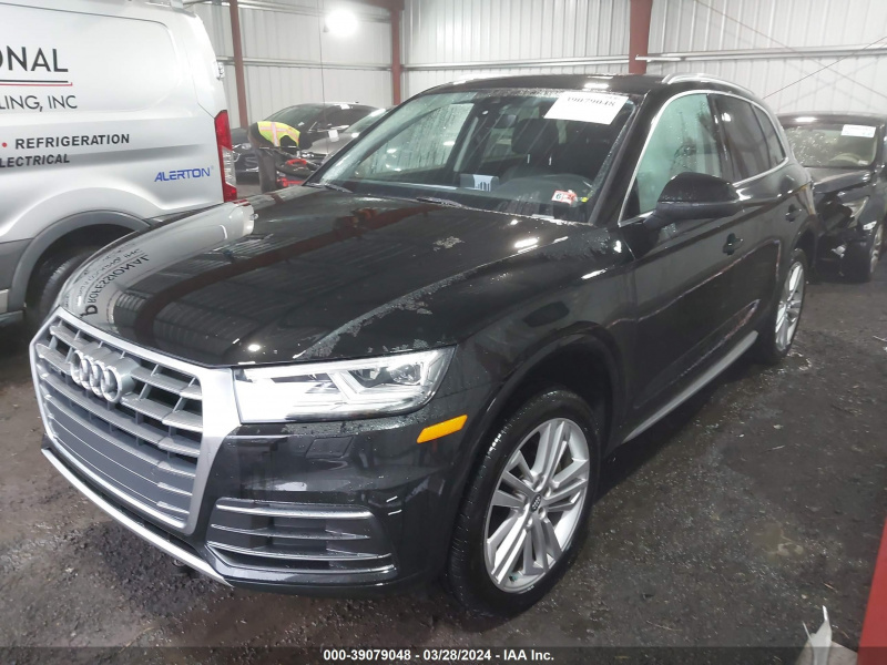 Audi Q5 2.0T Premium/2.0T Tech Premium 2018 Black 2.0L 