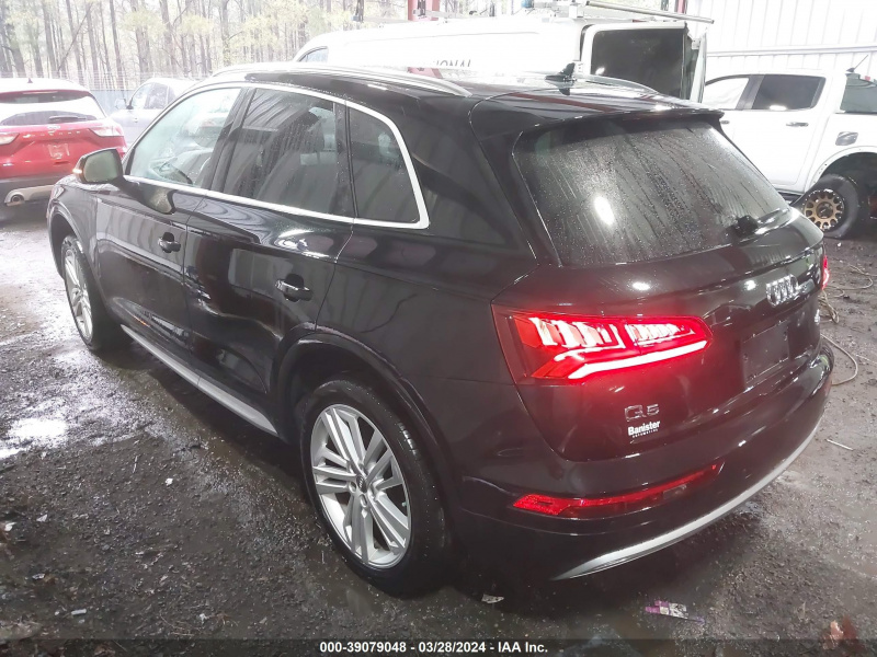 Audi Q5 2.0T Premium/2.0T Tech Premium 2018 Black 2.0L 