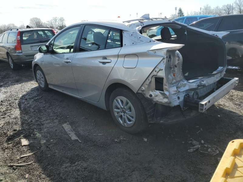 Toyota Prius 2016 Silver 1.8L