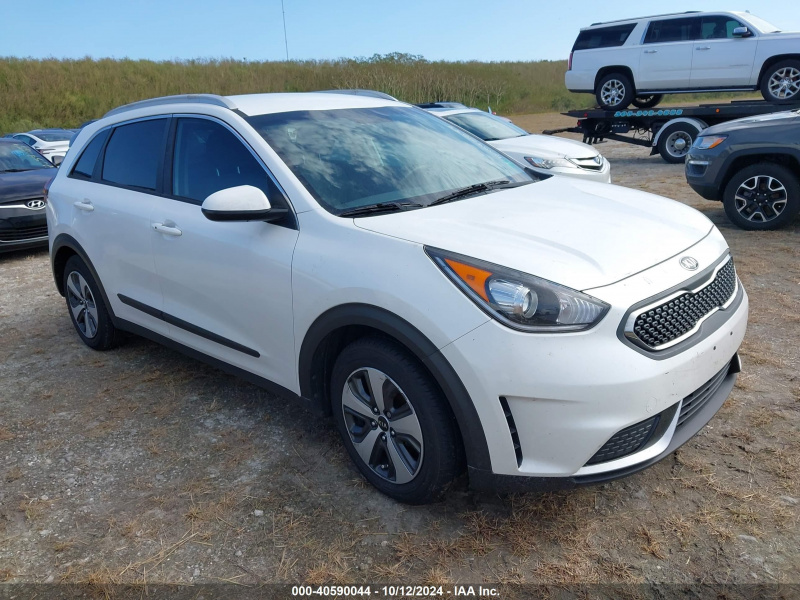 Kia Niro Lx 2017 White 1.6L