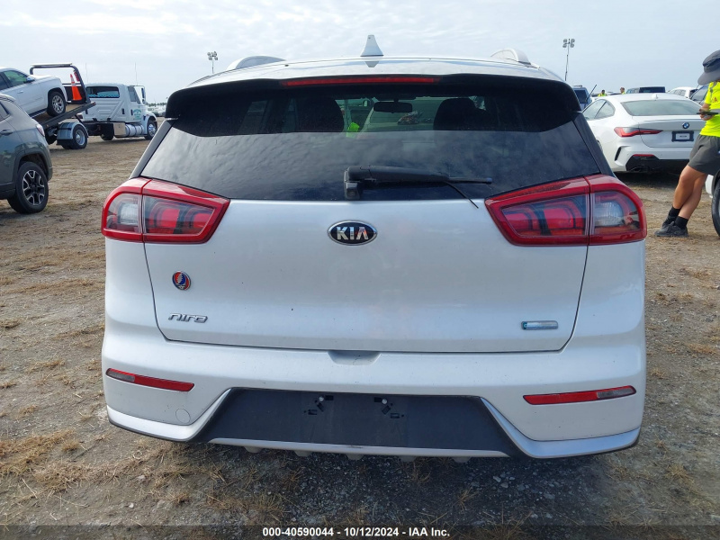 Kia Niro Lx 2017 White 1.6L