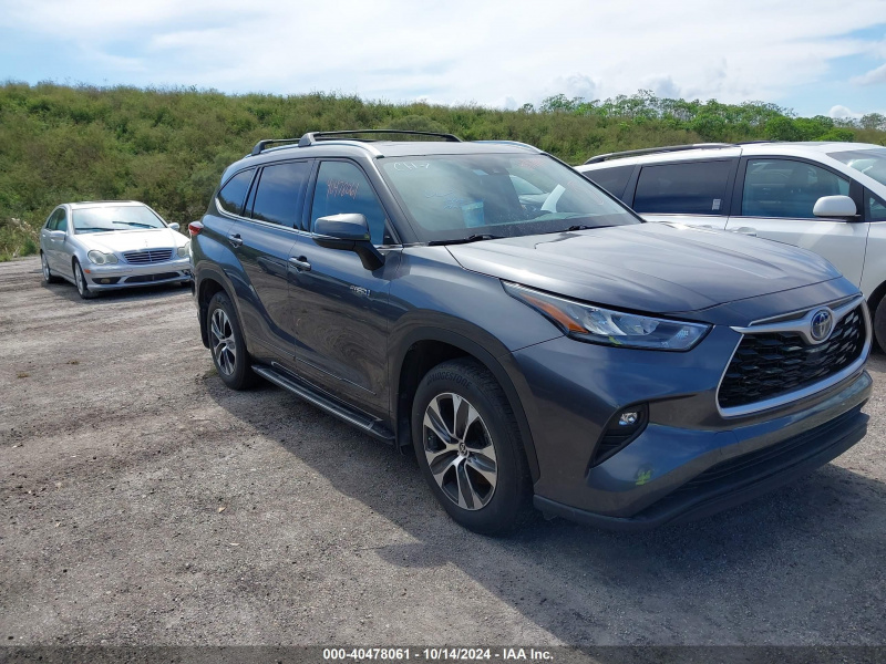 Toyota Highlander Hybrid Xle 2020 Gray 2.5L